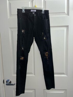 Judy Blue Black Distressed Skinny Jeans with Leopard Underlay